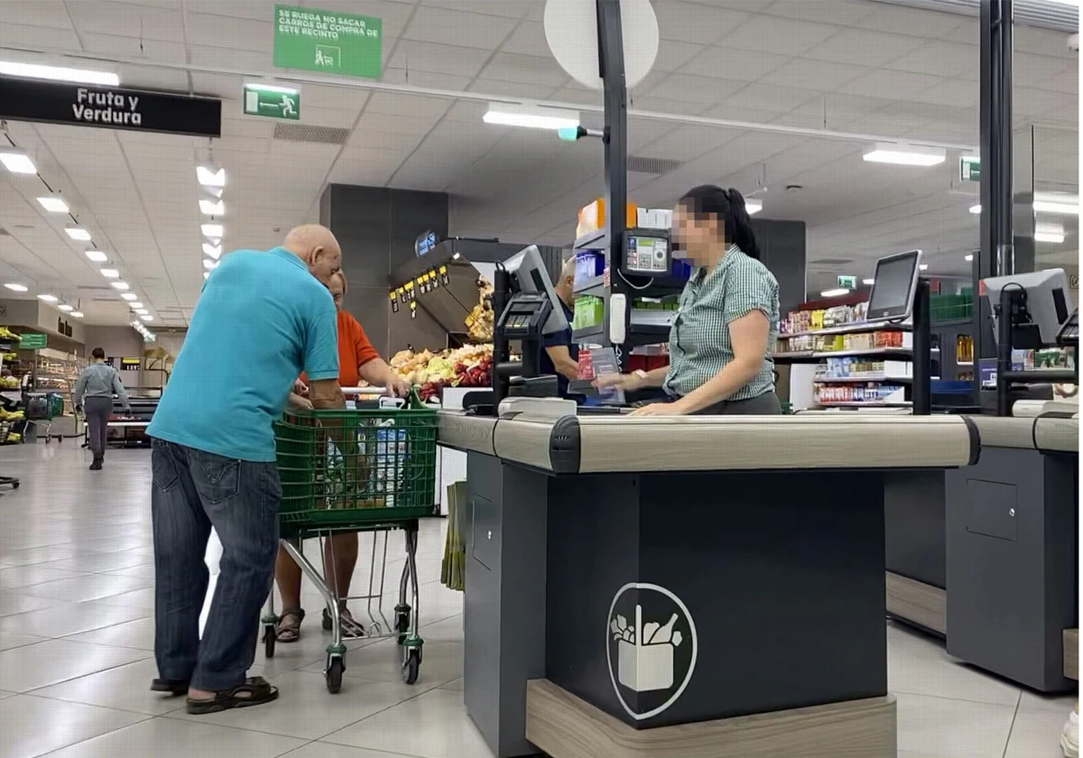 Imagen de un supermercado de Mercadona en Alicante