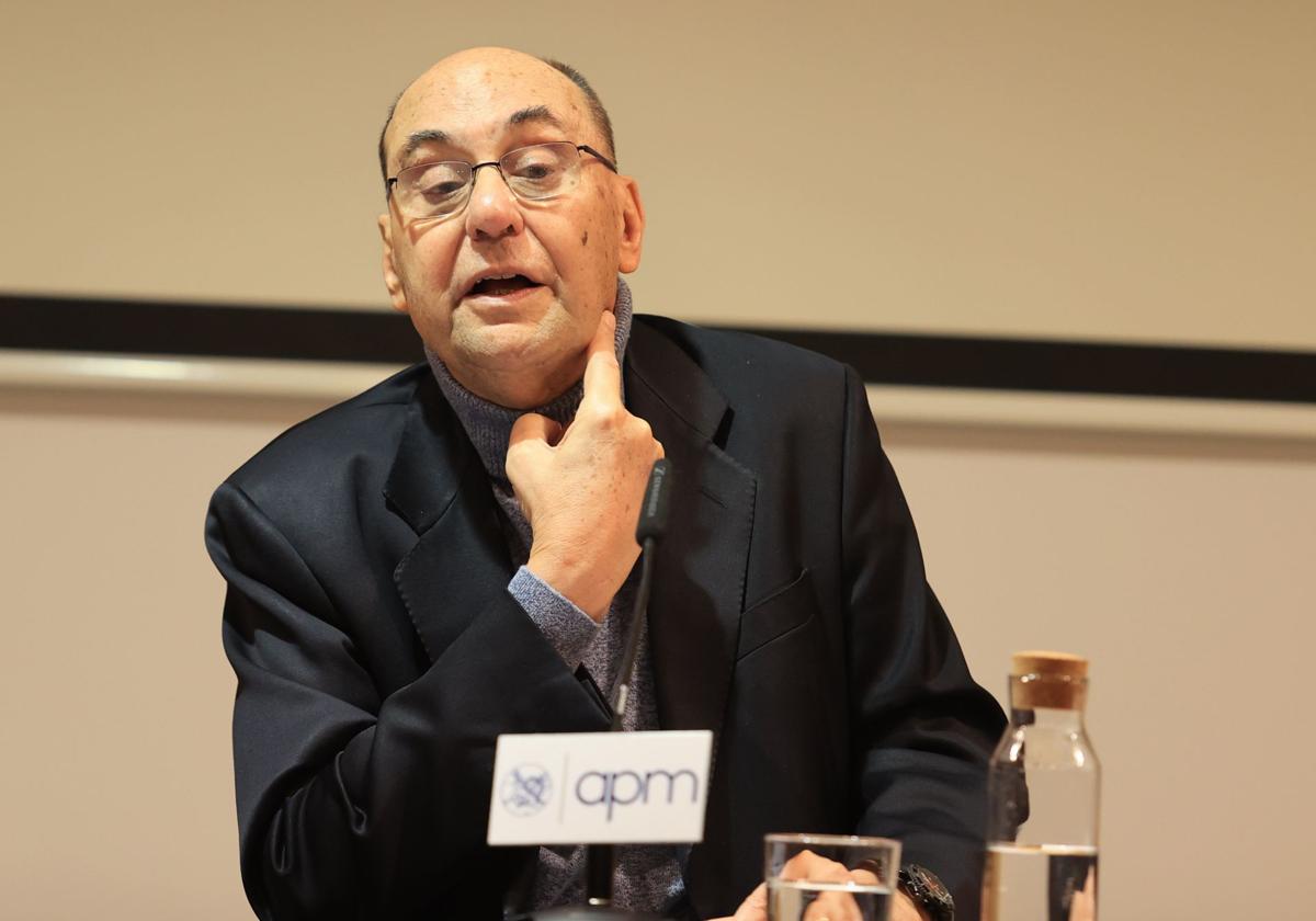 Alejo Vidal-Quadras, en Madrid, explicando el atentado que sufrió hace siete meses