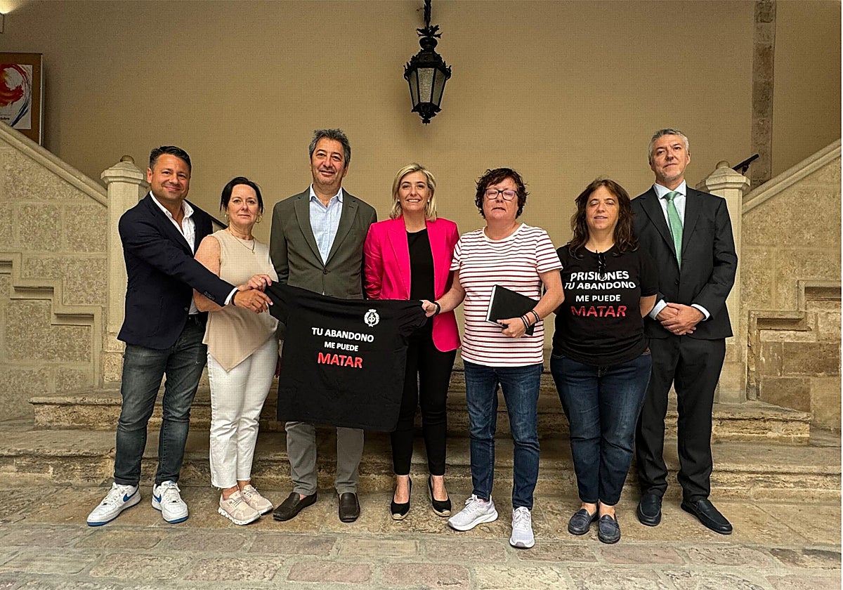 Barrera y Núñez denuncian el «abandono» que sufren los funcionarios de prisiones por parte del Gobierno central