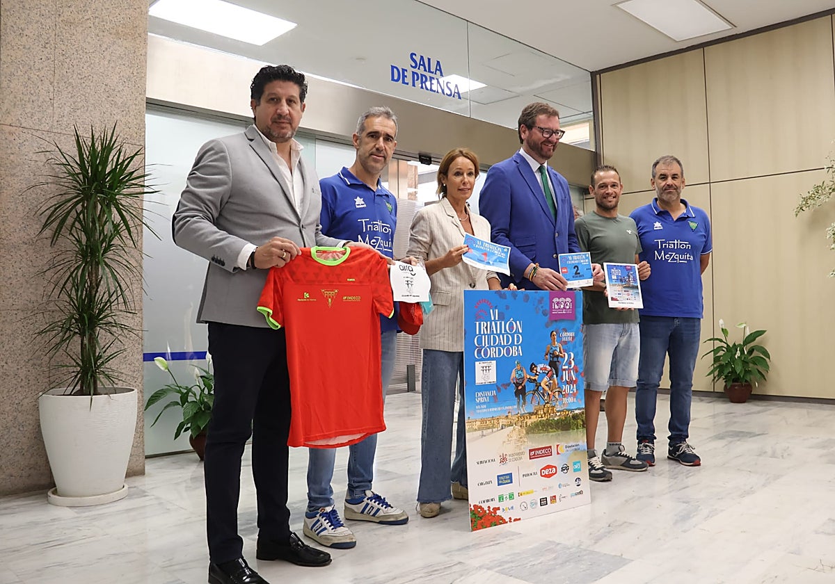 Presentación de la sexta edición del Triatlón Ciudad de Córdoba