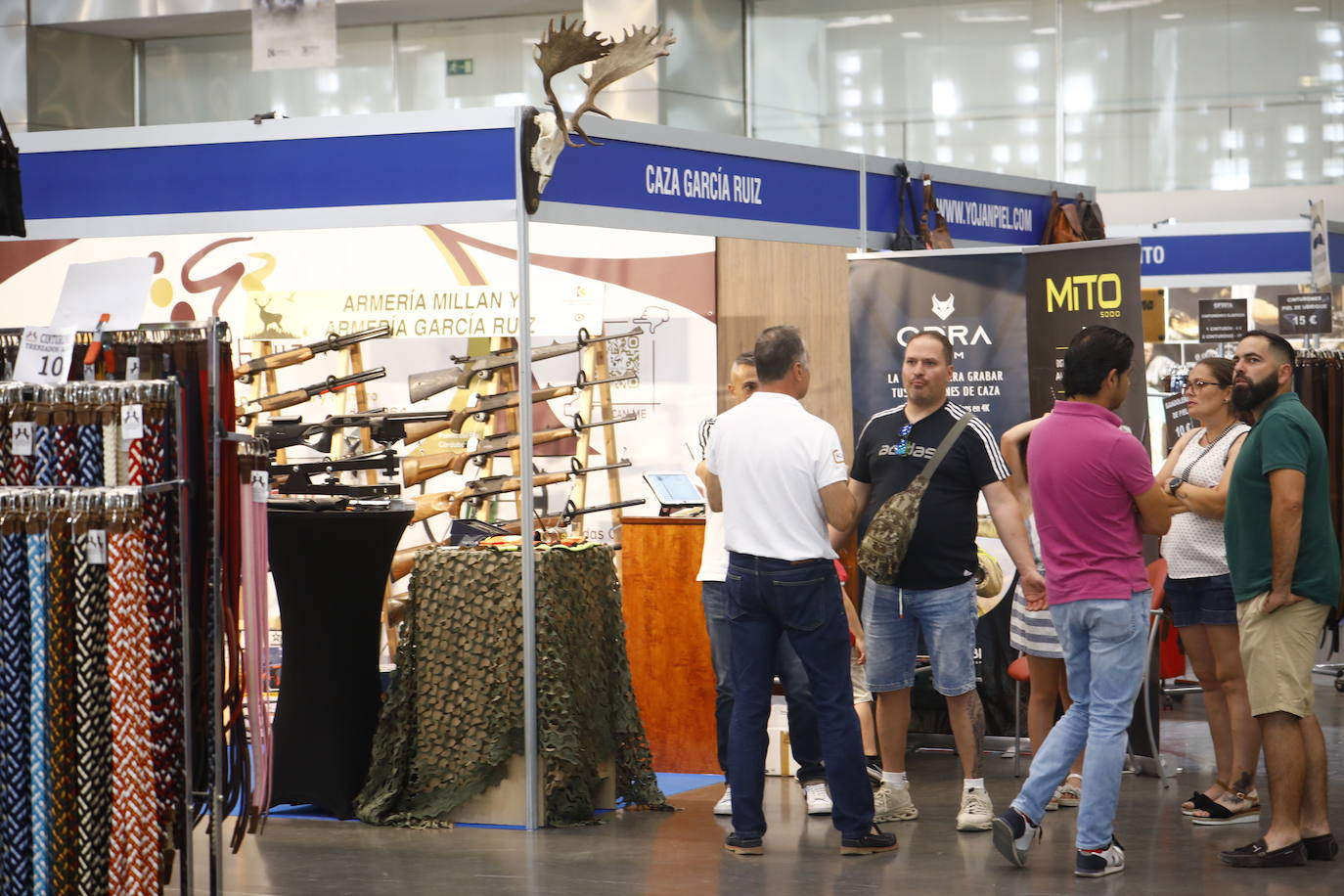 Fotos: el animado ambiente en Intercaza en Córdoba