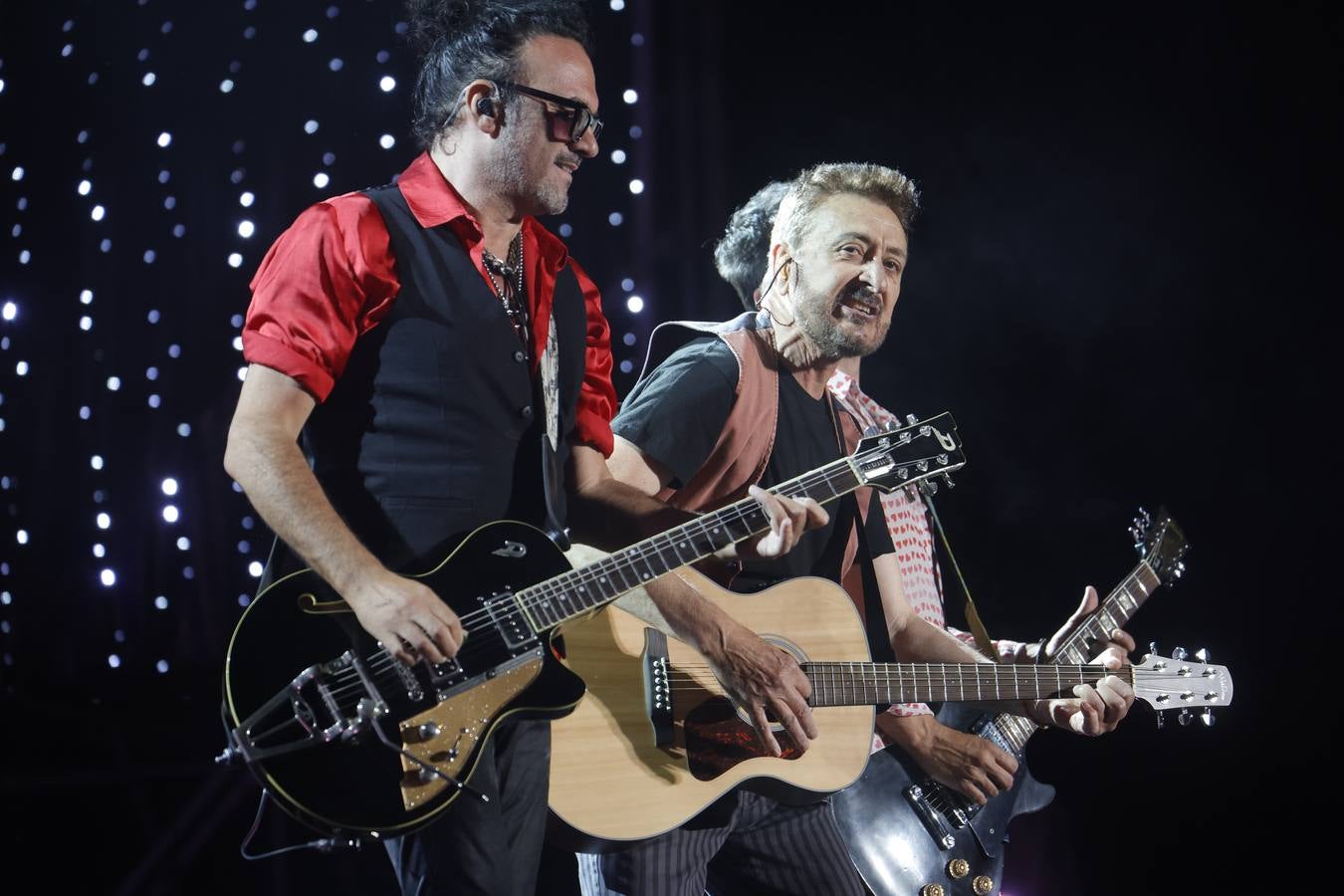 Manolo García enamora al público cordobés con un concierto único en imágenes