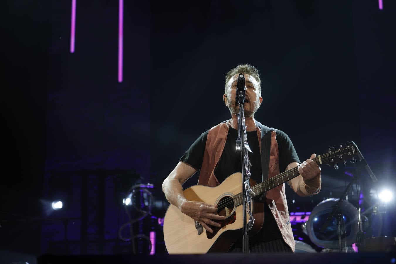 Manolo García enamora al público cordobés con un concierto único en imágenes