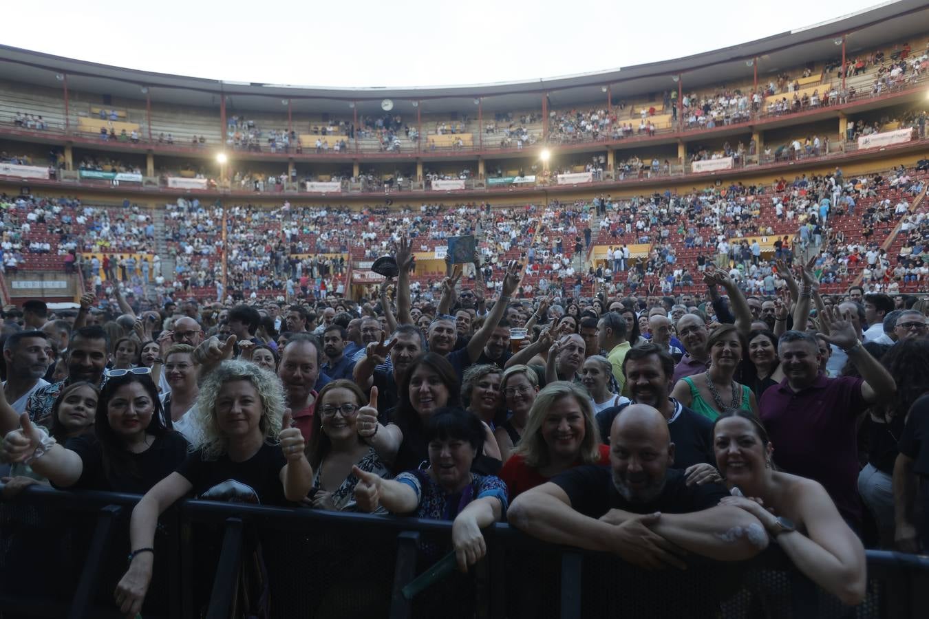 Manolo García enamora al público cordobés con un concierto único en imágenes