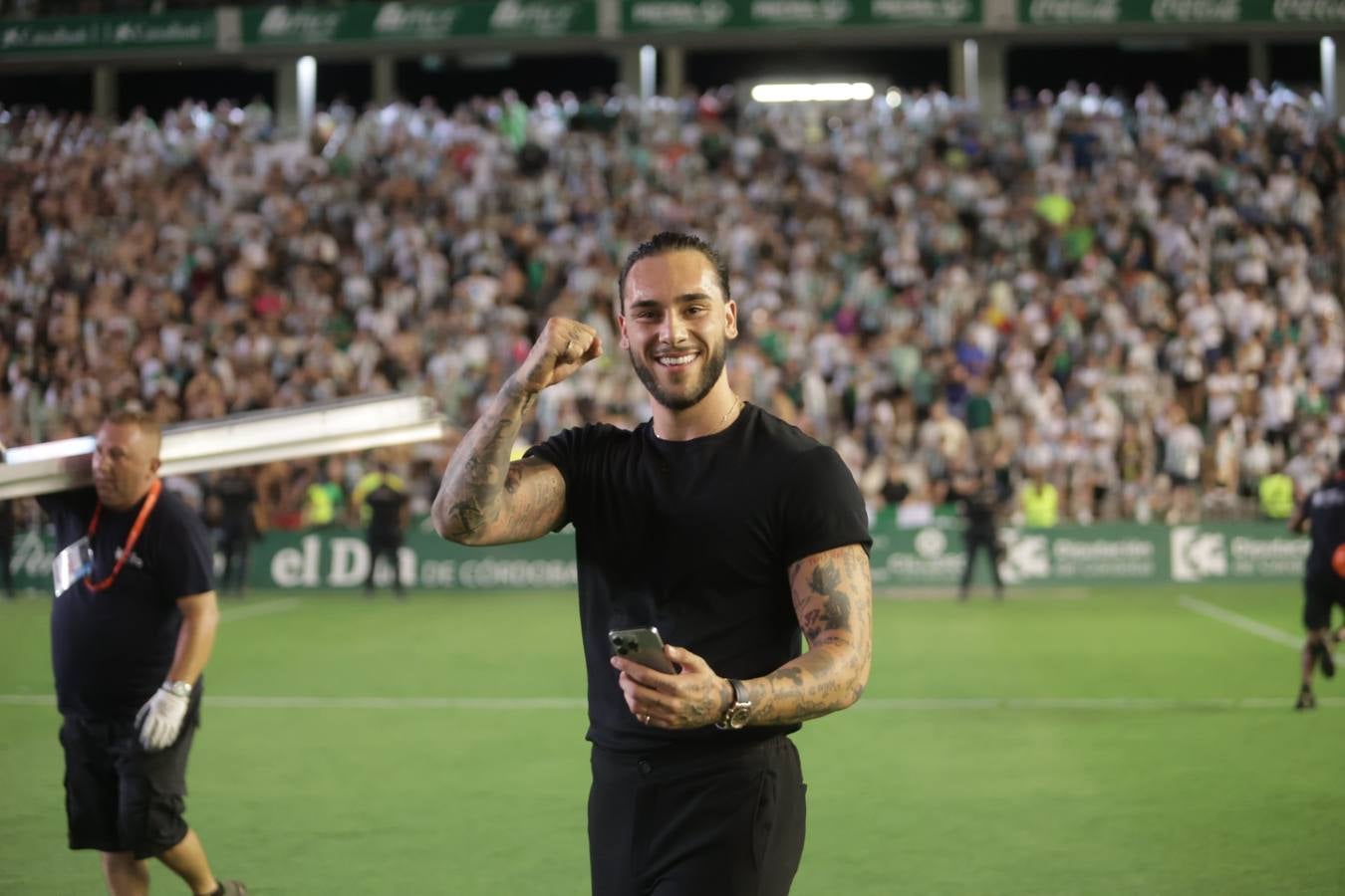 Fotos: la emotiva celebración del ascenso del Córdoba CF en El Arcángel