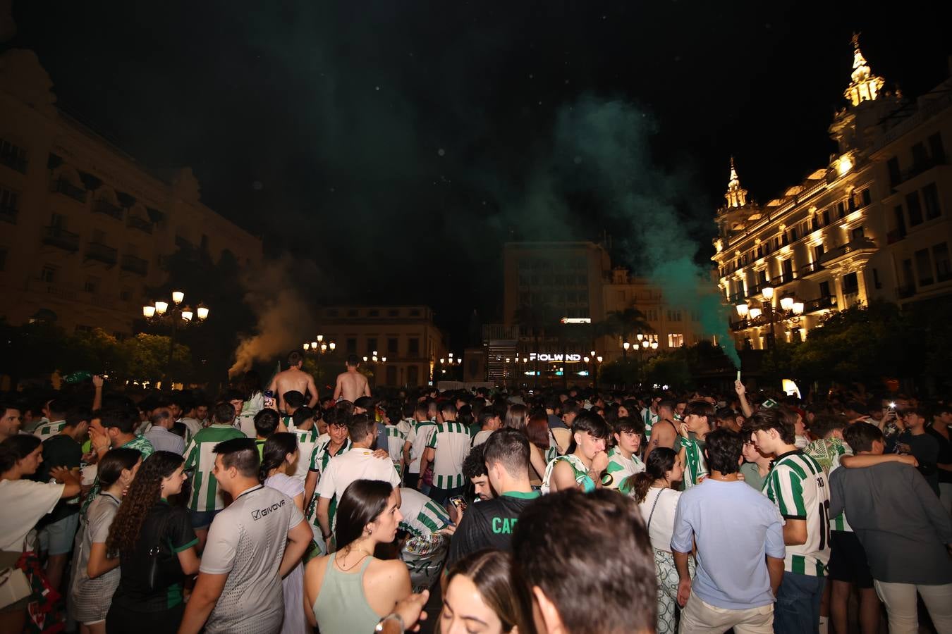 Fotos: la fiesta de la afición del Córdoba CF en Las Tendillas