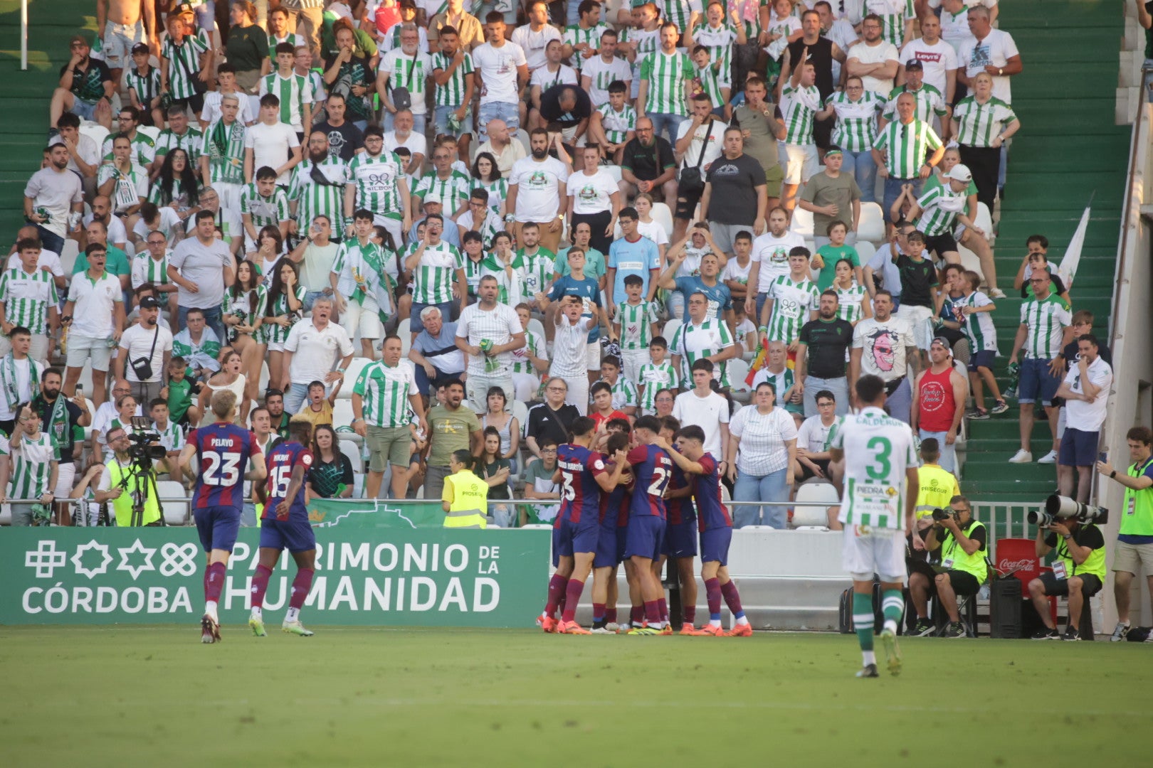 Las mejores imágenes de un ascenso para la historia del Córdoba CF