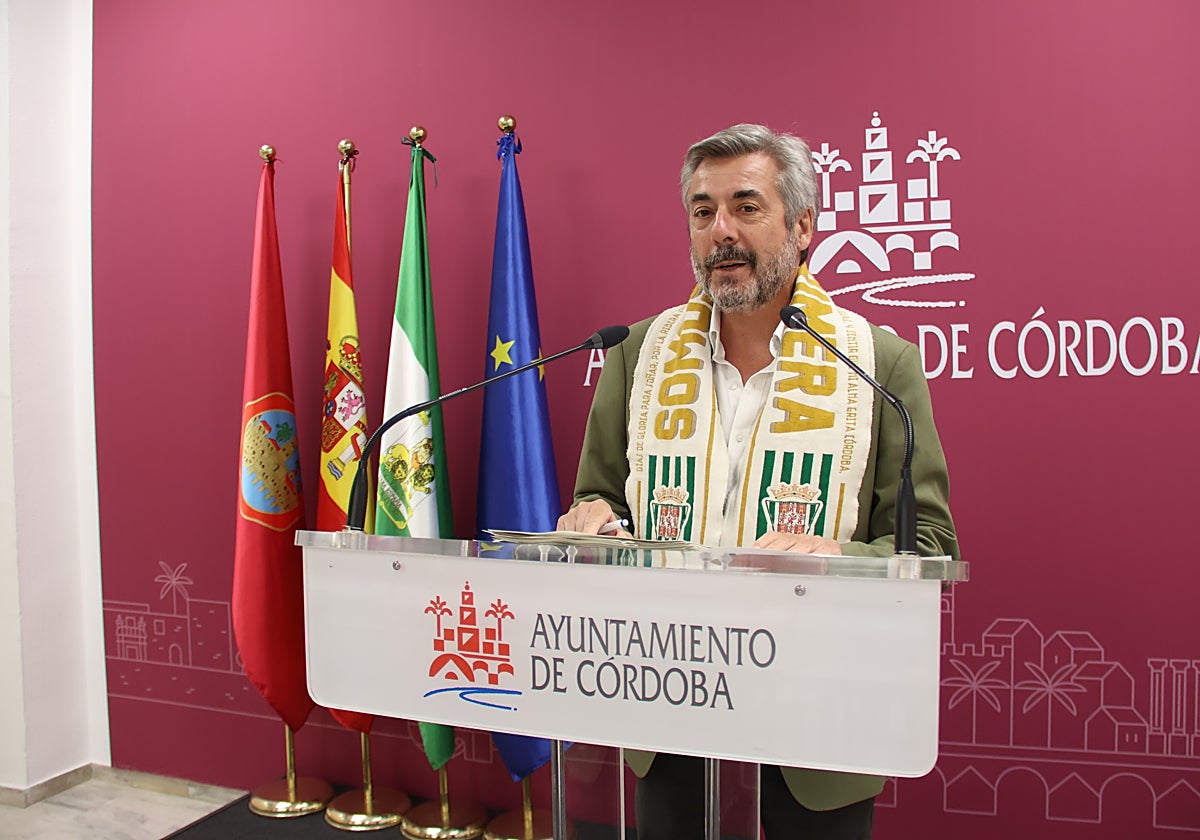 El portavoz del gobierno municipal, Miguel Ángel Torrico