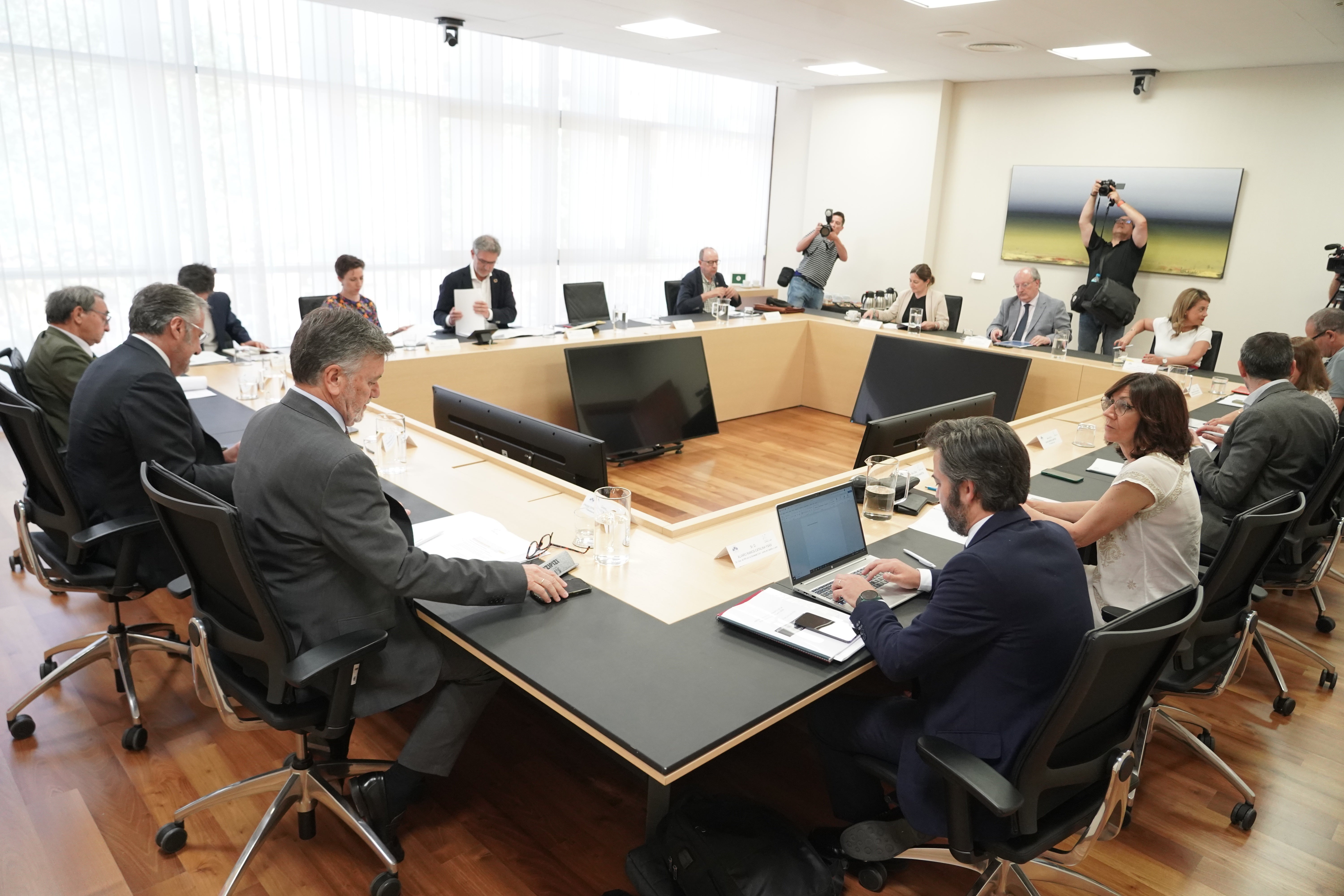 El presidente de las Cortes de Castilla y León, Carlos Pollán, preside la reunión del Patronato de la Fundación de Castilla y León