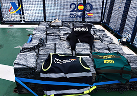 Interceptada una narcolancha en La Palma con cerca de 900 kilos de cocaína tras más de 6 horas de persecución