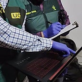 Dos jóvenes autodidactas hackearon unas 200 cuentas de organismos públicos y privados