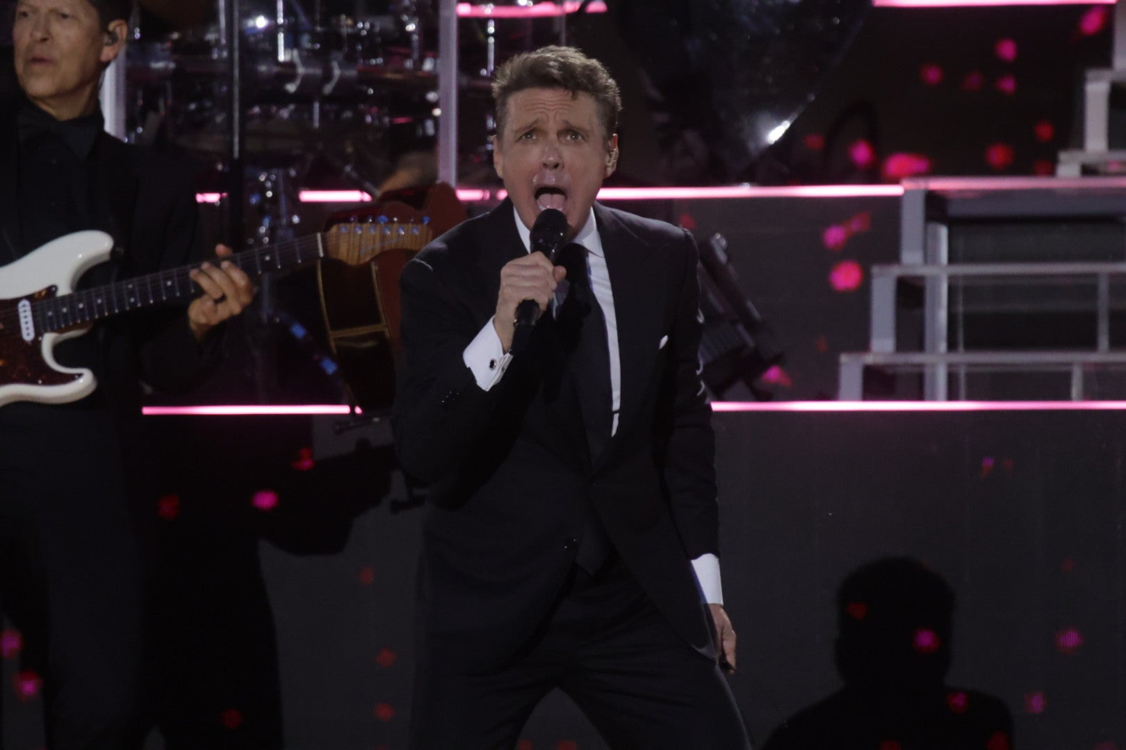 Las mejores imágenes del concierto de Luis Miguel en Córdoba