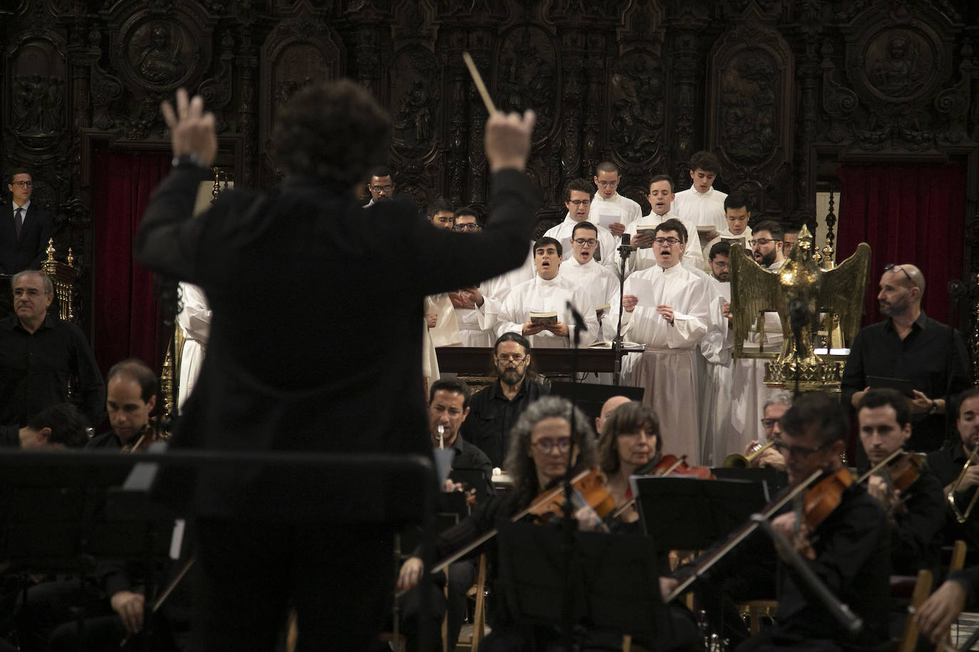 Fotos: la ordenación de ocho nuevos sacerdotes en Córdoba