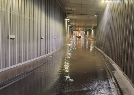 Imagen secundaria 1 - La calle Tórtola, el túnel de Panaderos y la calle Angustias