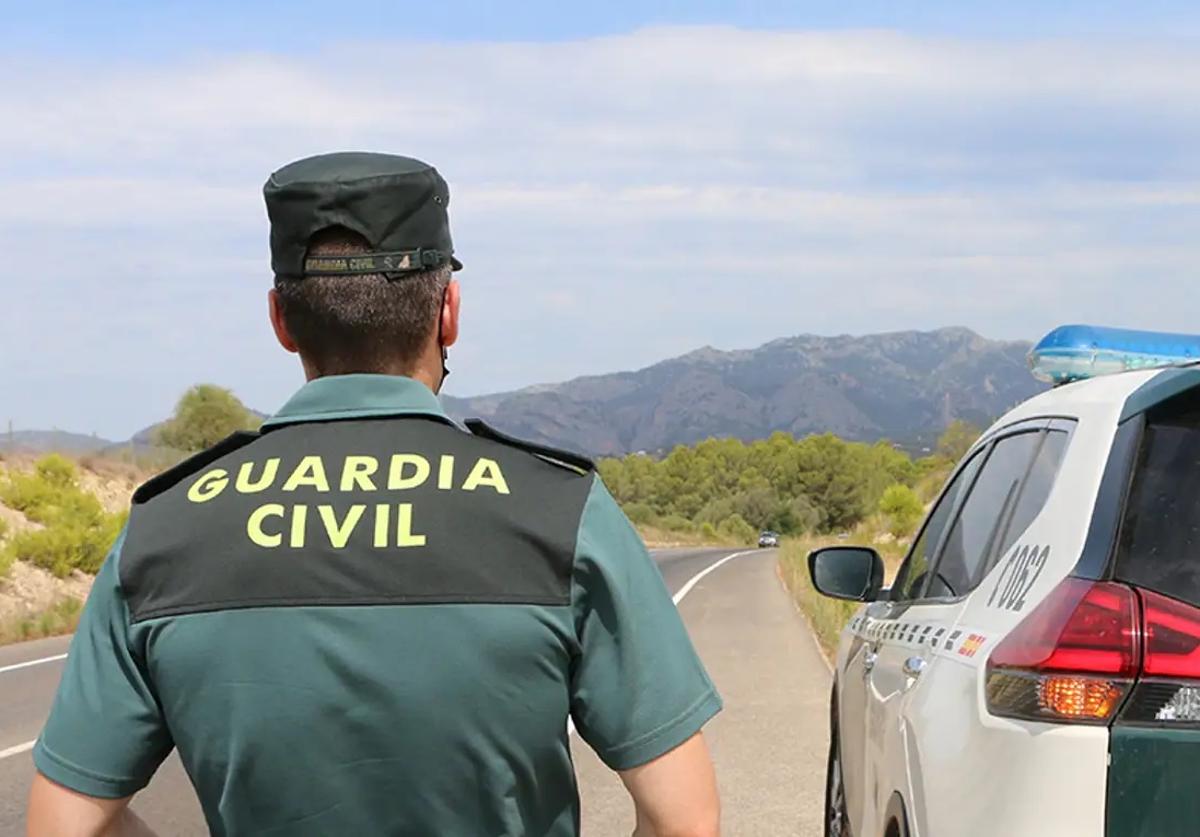 La Guardia Civil se acercó a él en un aparcamiento de caravanas