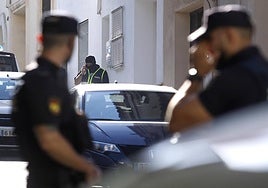 Detenido un hombre de 48 años por agredir sexualmente a menores en unas piscinas municipales de Oviedo