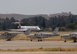 Fotos: la llegada del primer vuelo regular de Palma de Mallorca a Córdoba