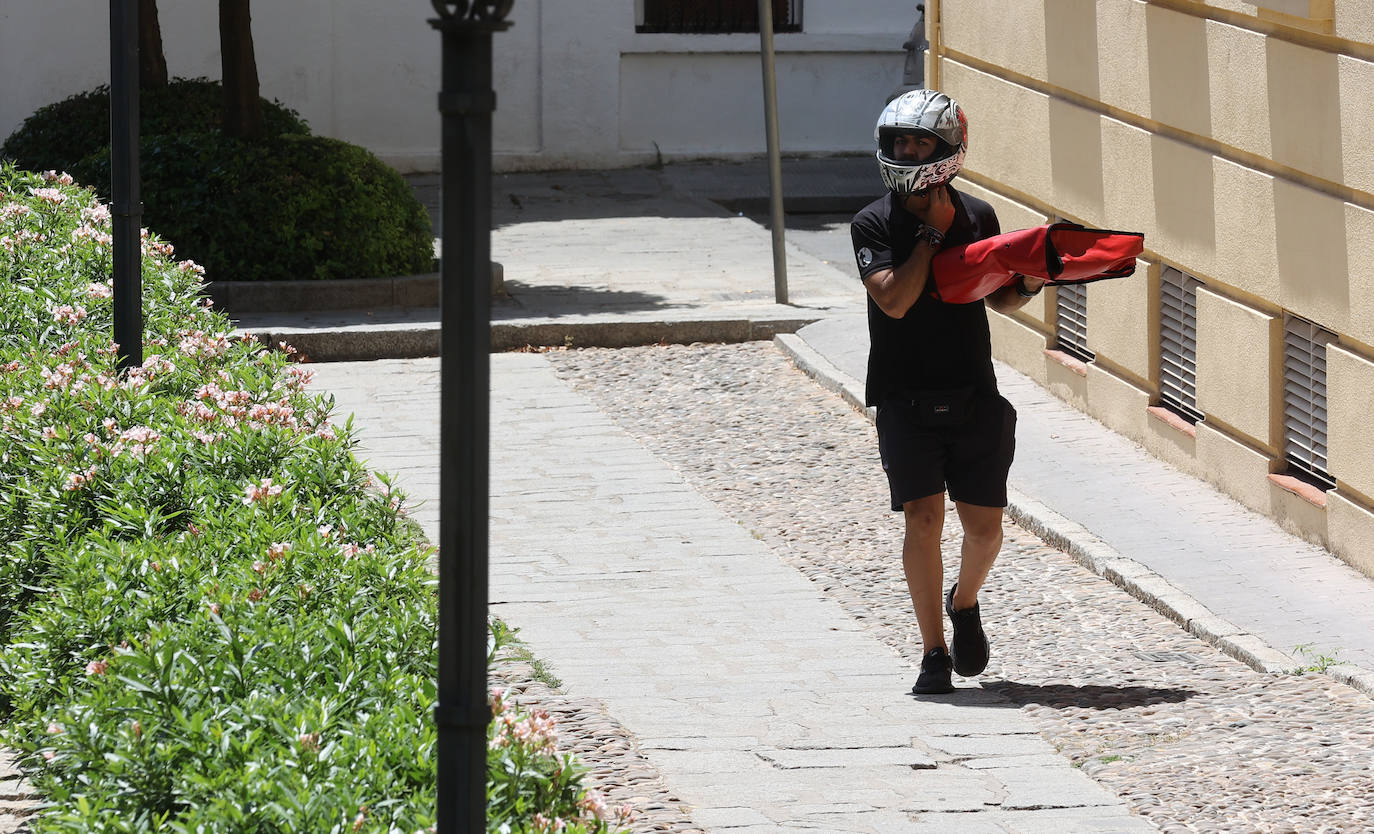 La primera ola de calor del verano en Córdoba, en imágenes