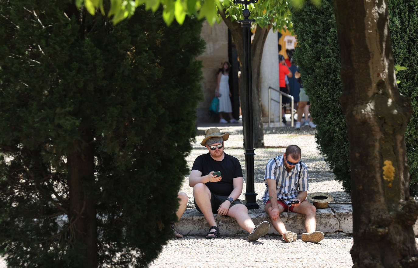 La primera ola de calor del verano en Córdoba, en imágenes