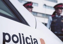 Piden 13 años y medio de prisión para el médico de Interior acusado de abusar de agentes de los Mossos