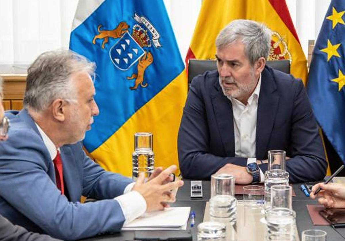 El ministro de Política Territorial Ángel Víctor Torres y el presidente de Canarias Fernando Clavijo en una reunión en Las Palmas