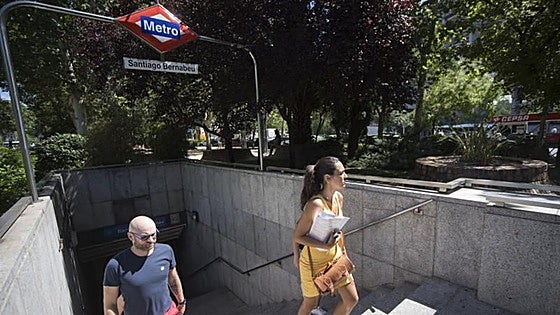 Metro duplicará la frecuencia de las líneas 6 y 10 para 'La Velada del Año IV' que se celebra en el Bernabéu este sábado