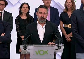 Vox consuma su amenaza al PP y abre un cisma en la derecha