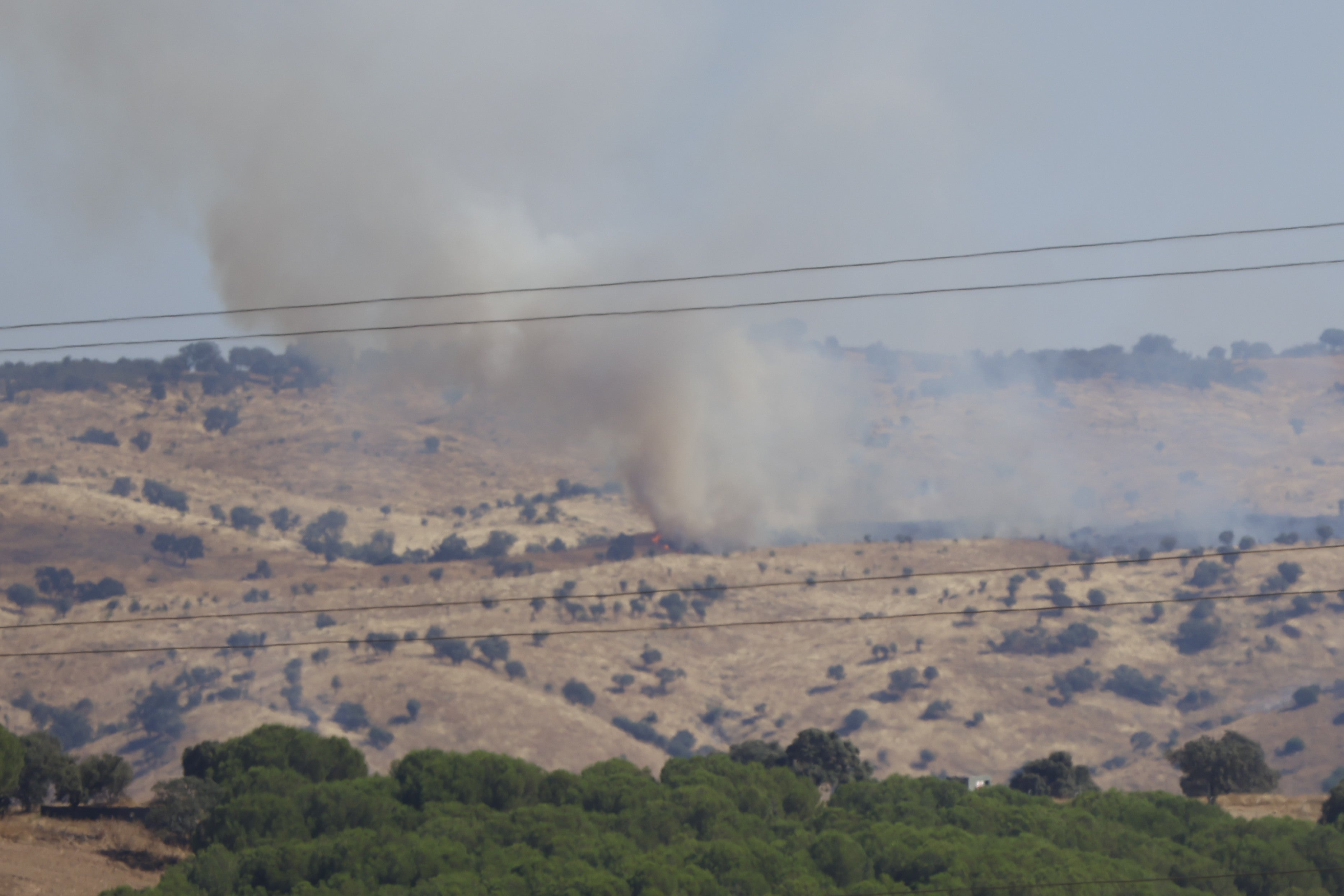 La lucha del operativo del Infoca con el complejo incendio de Obejo, en imágenes