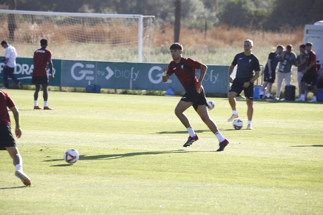 Las mejores imágenes del primer entrenamiento de pretemporada del Córdoba CF