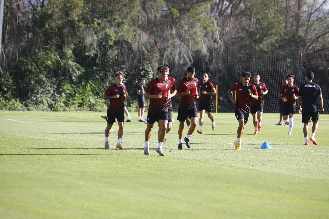 Las mejores imágenes del primer entrenamiento de pretemporada del Córdoba CF