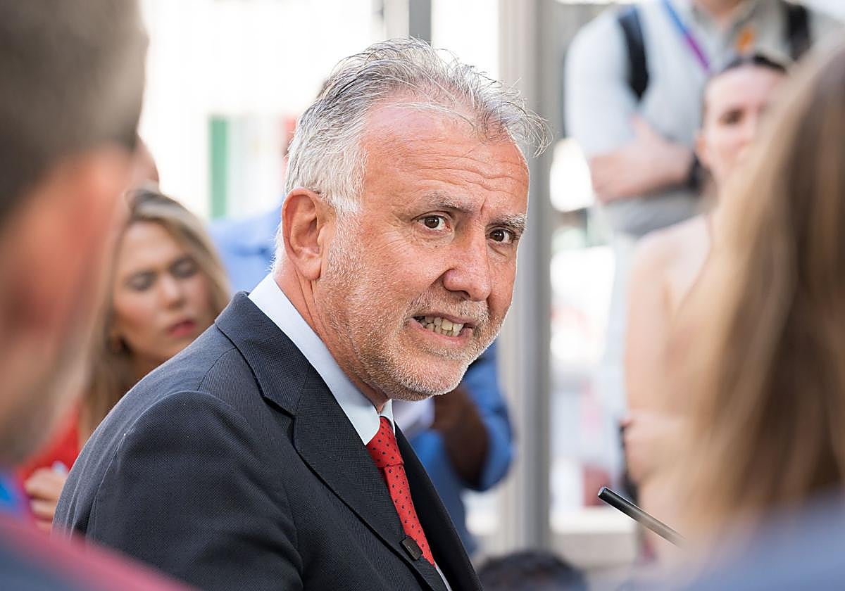 Ángel Víctor Torres, ministro de Política Territorial