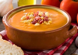 La OCU pone a prueba los salmorejos del supermercado: «Algunos parecen gazpacho»