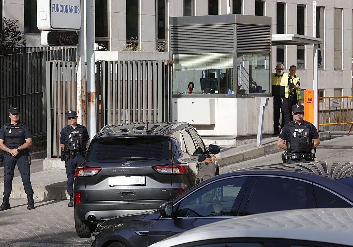 Imagen de la llegada de Begoña Gómez a los juzgados de Plaza Castilla (Madrid)