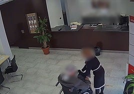 Pillan a la cuidadora de un anciano de 91 años tratando de vender su piso cuando ya le había vaciado 53.000 euros de su cuenta