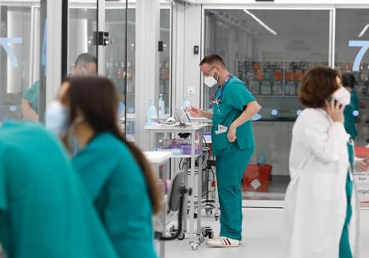 Personal sanitario en un hospital de Córdoba