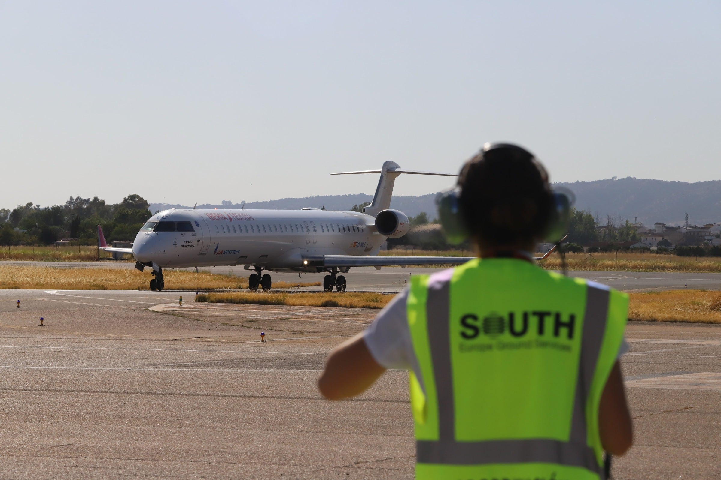 El estreno del vuelo entre Córdoba y Gran Canaria, en imágenes