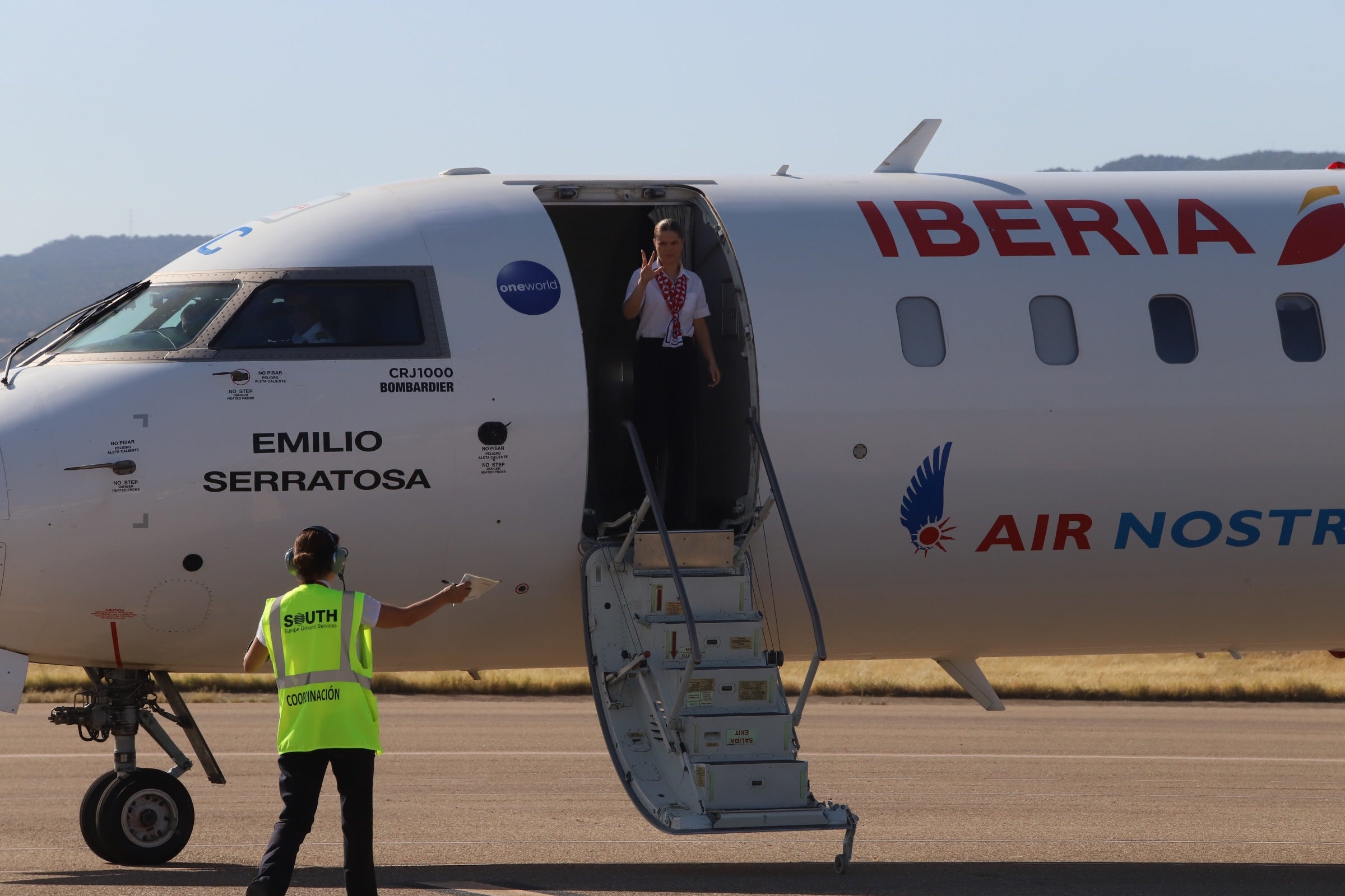 El estreno del vuelo entre Córdoba y Gran Canaria, en imágenes