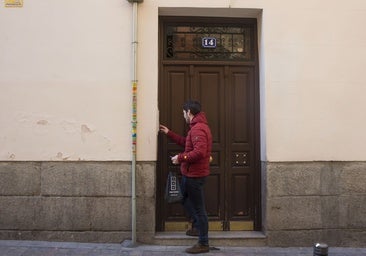 Madrid prohíbe crear pisos turísticos en locales comerciales