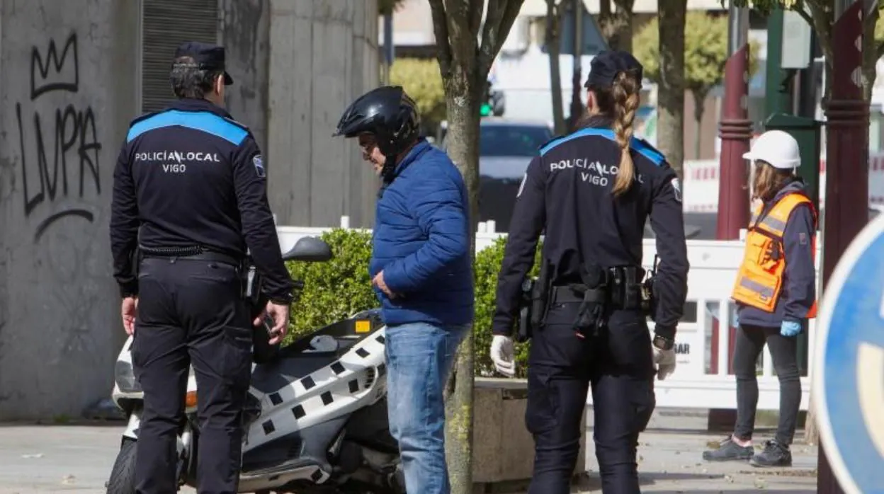 Una patrulla de la policía local de Vigo en una imagen de archivo