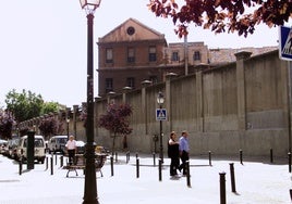 El Gobierno de Almeida  pide al Estado que dedique la antigua Tabacalera a Museo del Pueblo Gitano y dará su nombre a una calle