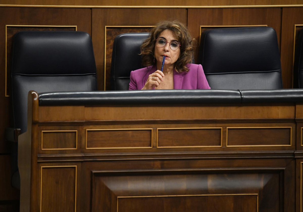 La ministra María Jesús Montero, ayer, en el Congreso de los Diputados