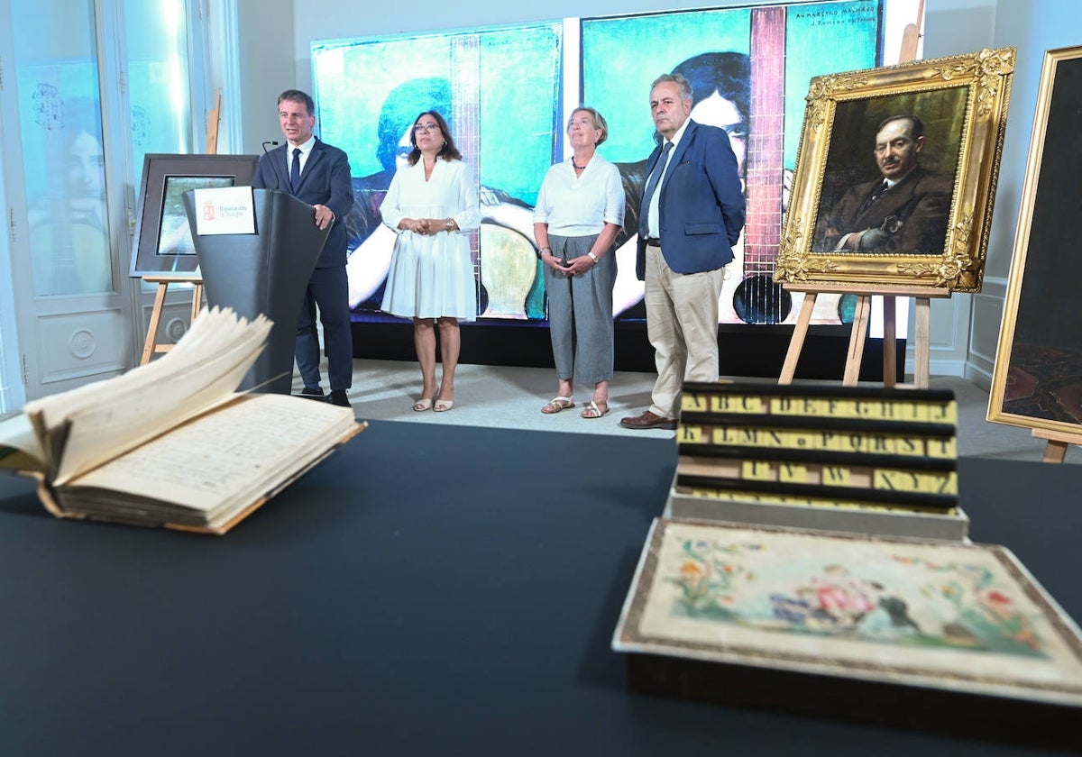 Presentación de las pinturas y documentos restaurados del fondo de los hermanos Machado