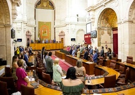 El PP descarta subir las dietas a los parlamentarios andaluces esta legislatura: «No se van a tocar»