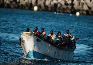 El Hierro recibe a 172 migrantes y al menos 15 menores en dos cayucos