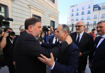 ERC y Junts ya no negocian una alternativa al PSC ante la próxima investidura de Illa