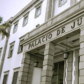 El TSJC condena a diez años de prisión a un hombre que violó a la hija de su pareja durante años