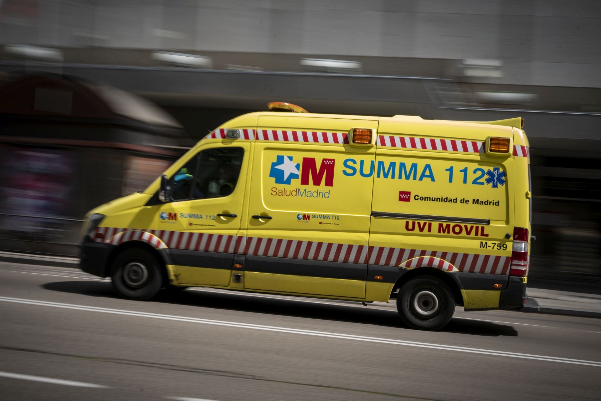 Ambulancia de la Comunidad de Madrid imagen de archivo