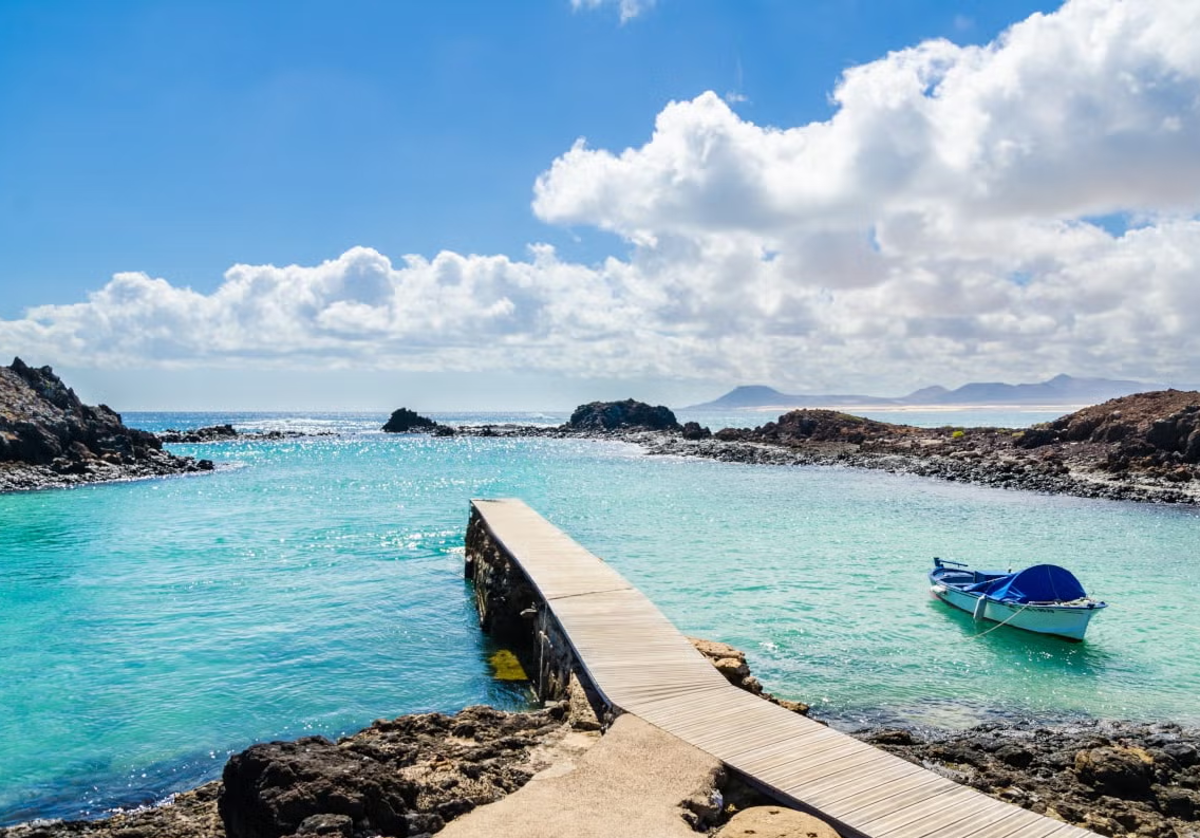 La isla desconocida de Canarias que solo pueden visitar 400 personas al día durante cuatro horas