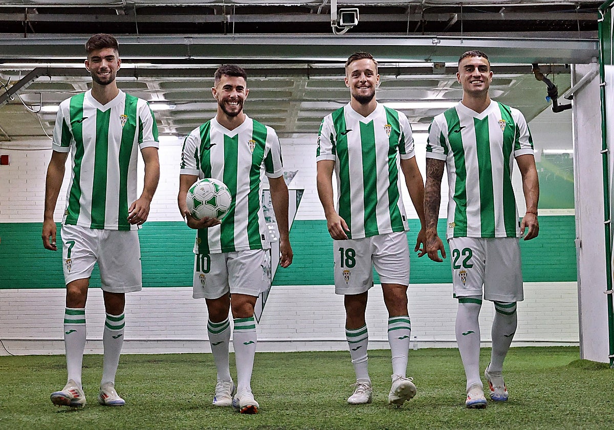 De izquierda a derecha, Théo Zidane, Jacobo González, Genaro Rodríguez y Carlos Isaac