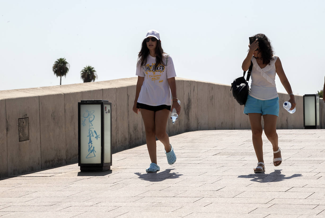 Fotos: El prolongado calor sacude Córdoba este domingo